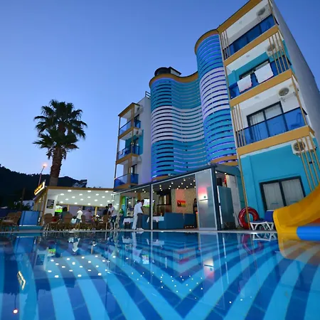 Yade Luxe Hotel 2*