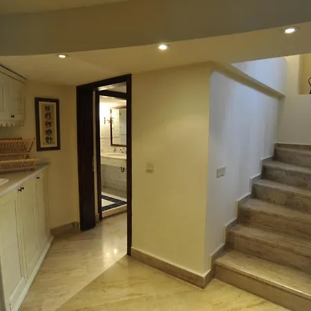 Yade Luxe 2*